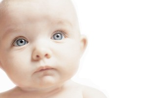 ¿Sabes qué es “la crisis de los tres meses” en los bebés lactantes?