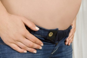 Cinturón para llevar pantalón durante el embarazo