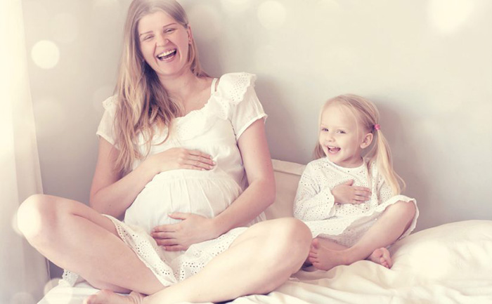 5 factores que afirman que el embarazo puede ser contagioso