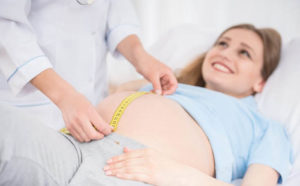 Razones para medir la barriga de la embarazada
