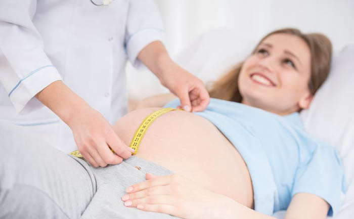Motivos para medir el vientre durante el embarazo